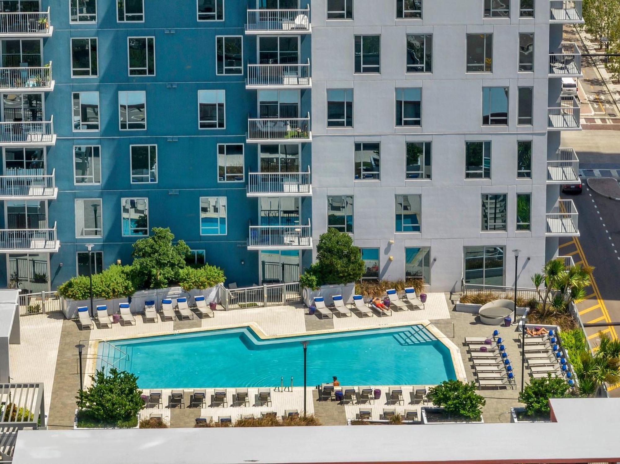 Luxury 1 Bedroom With Den Downtown Tampa Apt - City Views, Rooftop Pool, Workspace Eksteriør bilde