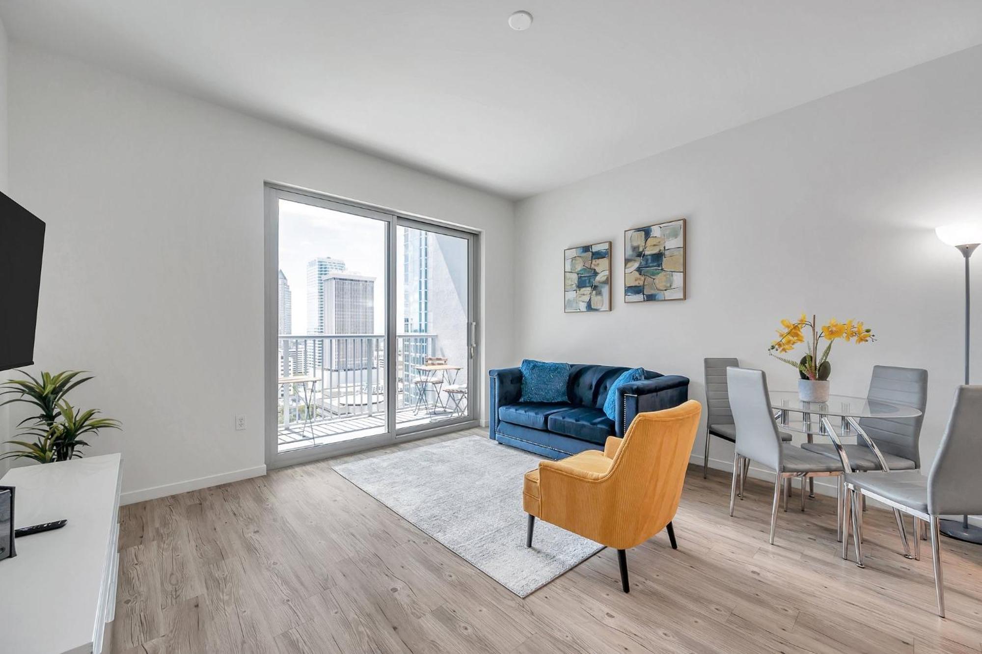Luxury 1 Bedroom With Den Downtown Tampa Apt - City Views, Rooftop Pool, Workspace Eksteriør bilde